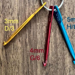 Mini Crochet/Repair Hooks Set of 3 Fixit Set