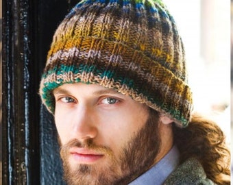 Modello di cappello a coste da uomo di Noro