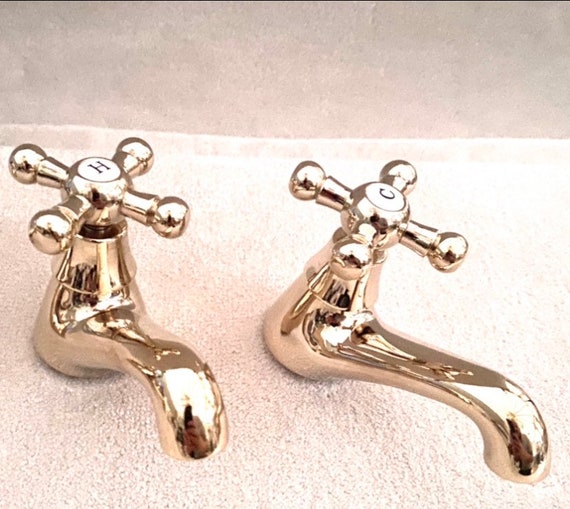 Classic Trafalgar Basin / Bath Pillar taps Set traditional Antique gold Traditional style old vintage style faucet NEW Offer