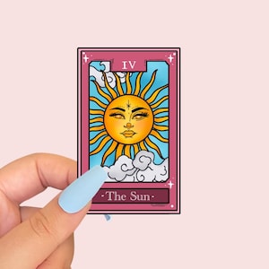 SONNE TAROT KARTE Sticker | Wasserfest |Laptop Aufkleber / Kindle |  Journal/Planer Sticker | Glänzend/Holographisch | Himmlische Schwingungen