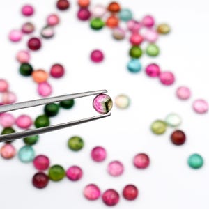 Turmalina Sandía (3 mm, 3,5 mm, 4 mm, 5 mm y 6 mm), cabujón redondo para anillos y joyas, cabujones de turmalina azul (paquete de 20 unidades)