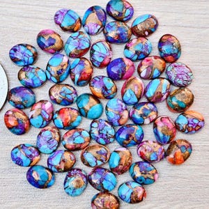 7 x 9 mm Lila Dahlie Türkis Cabochon Lot, kalibrierter Oval Mohave Blau Spiny Oyster Türkis Edelstein für die Schmuckherstellung