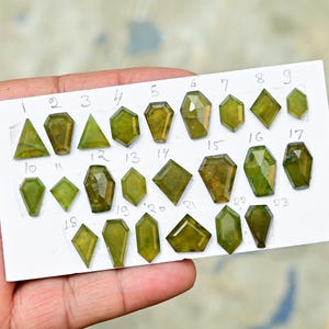 Vesuvianiet getrapte cabochon: natuurlijke losse edelstenen Idocrase plaksteen voor het maken van sieraden
