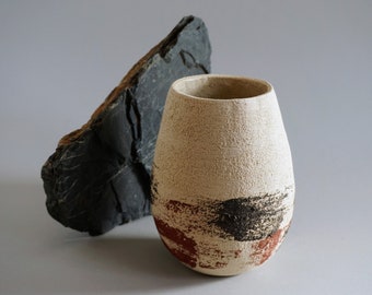 Handmade ceramic vase / Boho Decor / Mommy Vase / Handmade Gift / Modern Minimalist /Home Decor / Gift / Boho Vase Modern / Fathers Day Gift