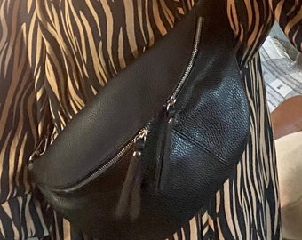 Black Sling Bag, Large Black Chest Bag, Travel Bag, Airport Bag, Black Fanny Pack, Real Leather Bum Bag - Handmade in Italy