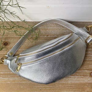 Metallic Chest Bag - Etsy display picture 1