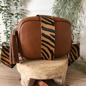 Tan Crossbody Bag, Dark Tan Leather Cross Body Bag, Brown Leather Tassel Bag, Tan Crossbody, Tan Disco Bag, Tan Camera Bag, Tan Tassel Purse