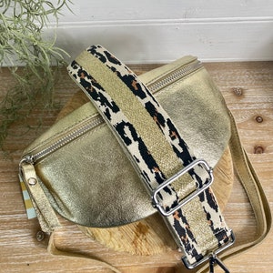 Gouden schoudertas, gouden heuptas, gouden tas, gouden heuptas, gouden crossbodytas, gouden borsttas, gouden tas, gouden heuptasje, metalen heuptas