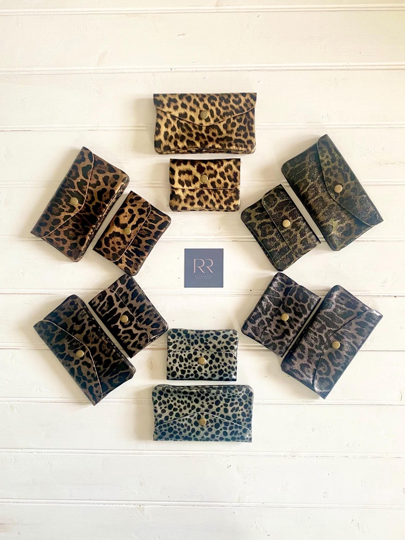Animal print metallic leather wallets. handmade in Italy from real Italian leather.
Beautiful leopard and Cheetah prints to choose from.