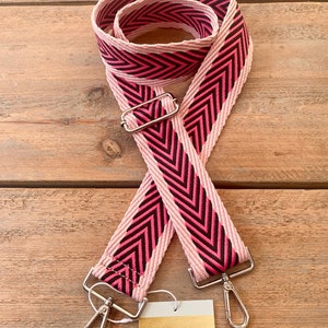 Pink Bag Strap, Hot Pink Purse Strap, Bright Pink Chevron Bag Strap, Fuchsia Bag Strap, Magenta Crossbody Bag Strap, Pink Crossbody Strap