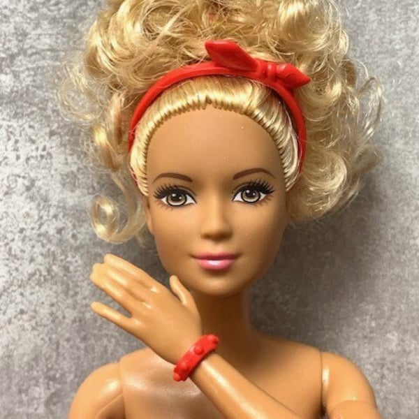 barbie red hairband & bracelet set scale 1:6