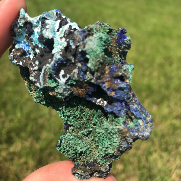 Azurite, Malachite, Chrysocolla Specimen Mineral Crystal Combination; Communication Prosperity Mediation Past Life Dream China