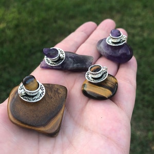 Tiny Crystal Teacup Treasure Tumble; Tiger’s Eye and Amethyst Tea Display; Mad Wonderland Tea Party; Cup Saucer Natural Crystal Knick Knack
