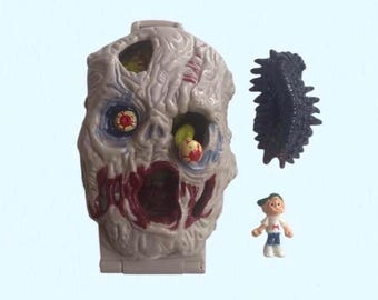 Complete - Vintage MIGHTY MAX Battles Skull Warrior, 
