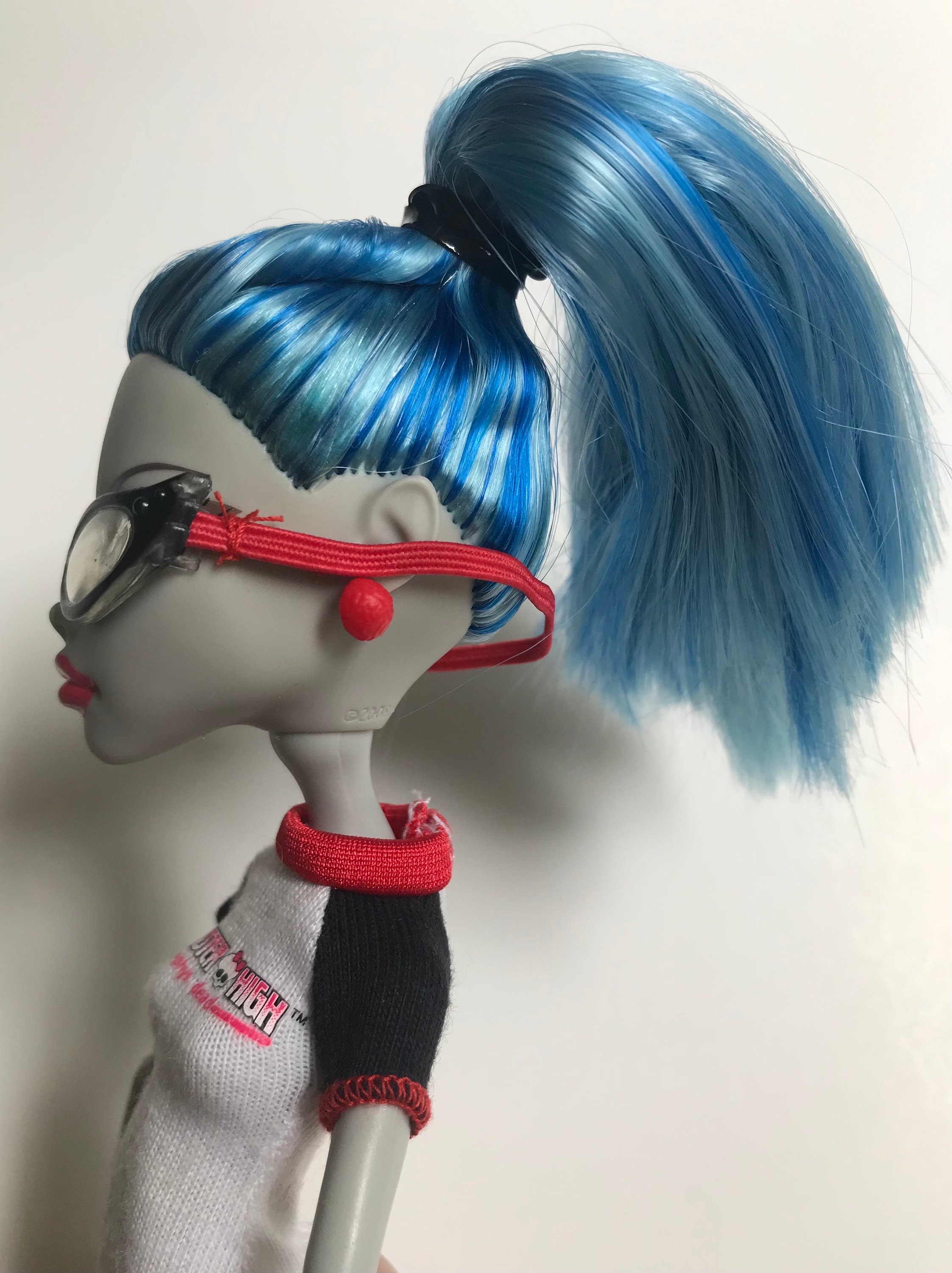 Monster High Ghoulia Yelps Physical Deaducation Mattel MH Doll With  Original Outfit, Shoes & Glasses preowned See Description 