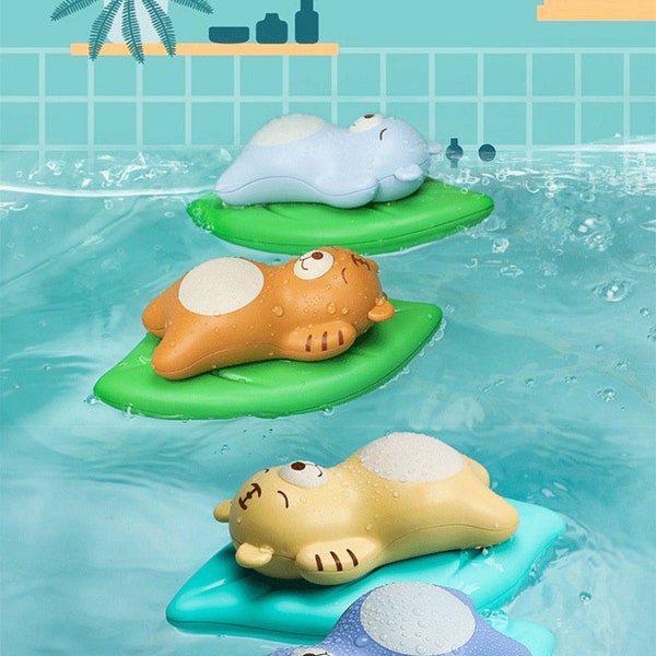 Leaf Lounger Bear Bath Toy, Wind Up Animal Bath Toys, Bath Toy for Kids and Toddlers, Cute Bath Toy