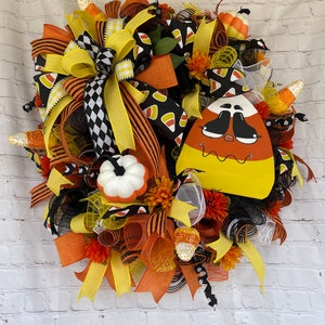 Candy corn Halloween deco mesh wreath, home decor