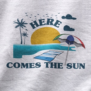 Hier kommt die Sonne Shirt, Florida Tshirt für Floridianer, Florida Stolz Geschenk für Männer Frauen, Floride Zustand T-Shirt, Florida Andenken
