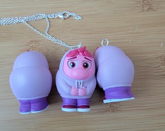 Embarrassment- Inside Out 2 - Disney Doorables Jewelry - Necklace