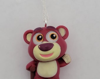 Lotso (più vecchio) - Toy Story 3 - Disney Doorables Jewelry - Collana