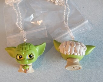 Master Yoda - Star Wars - Disney Doorables Jewelry - Necklace