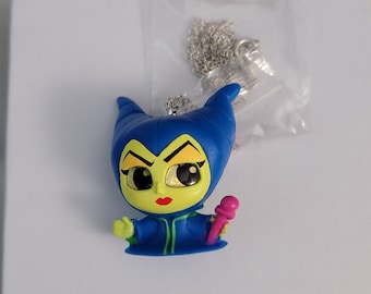 Maleficent (blacklight) - Sleeping Beauty - Disney Doorables Jewelry - Necklace - Disney Villains