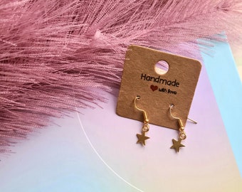 Gold star Earrings, Star earrings,Star Dangle Earrings,Star Jewellery,Y2K fashion, noughties earrings