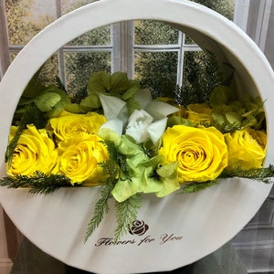 Preserved Real Cymbidium White Orchid and Yellow Roses in White European-Style Flower Box, Mothers Day Flowers, Hatbox, Gift for Mom image 3