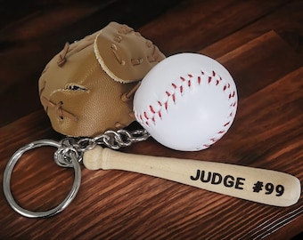 Personalized Baseball Keychain - Custom Name Engraved Keychain - Perfect Gift for Baseball Fans - Sports Accessories - Team Gifts
