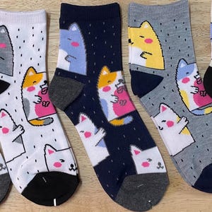 Beeindruckende Damensocken mit Katzenmotiven Damensocken Süße Modesocken für Katzenliebhaber
