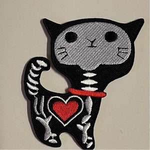 Cute Halloween Cat patch, iron on kitten patch, sew on cat patch, embroidered patch, patch for jacket, applique,