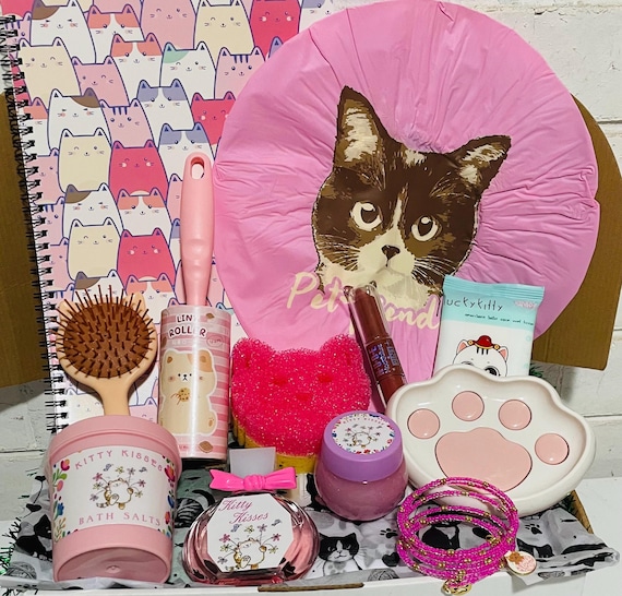 STUNNING CAT LOVER Gift Box Hamper Cat Themed Gifts Self Care Pamper Gift  Box Fragrance Bath Salts Gift For Cat Lover Gift Exchange 2025
