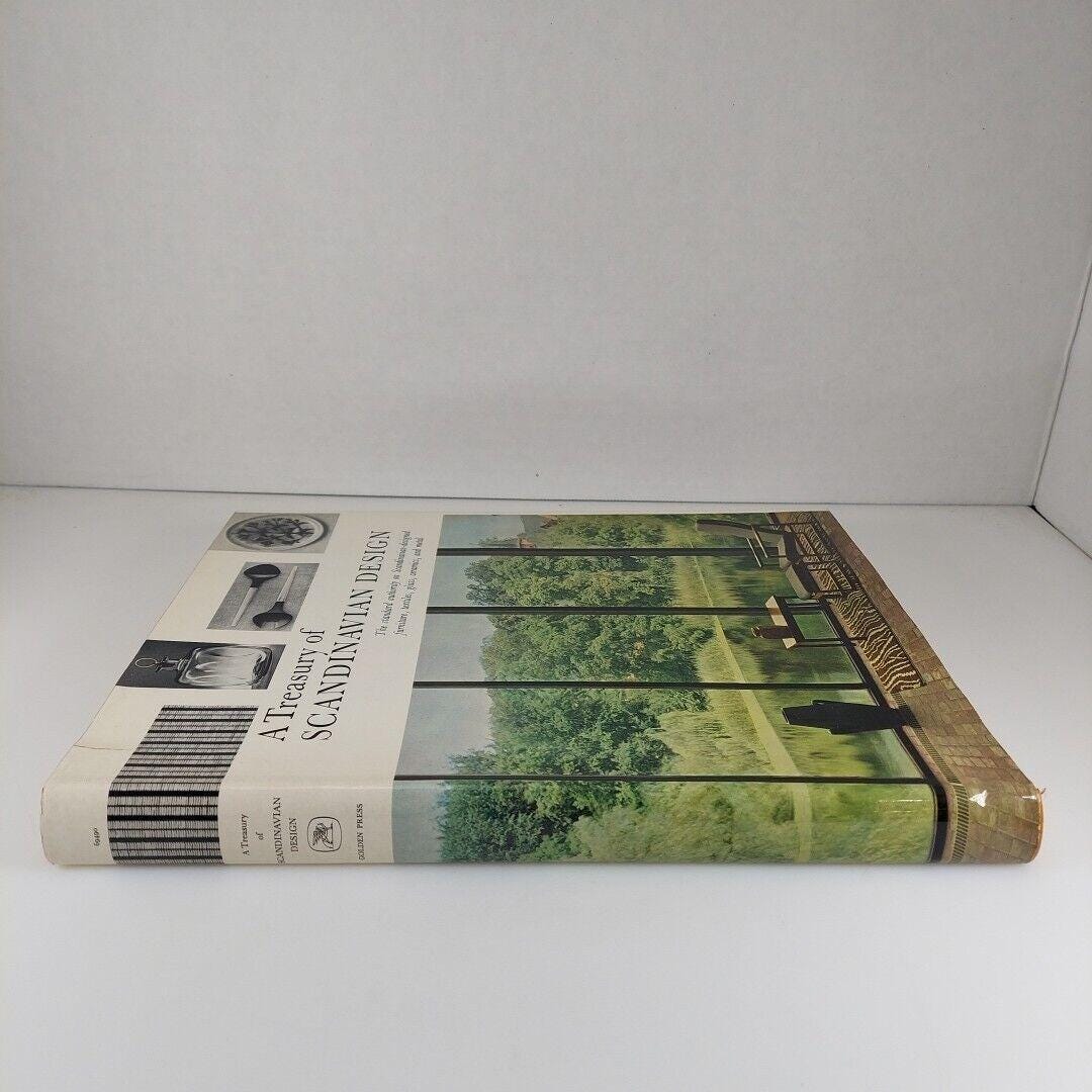 アート・デザイン・音楽 A Treasury of Scandinavian Design A Treasury of Scandinavian Design De Luxe Edition 1961 Golden
