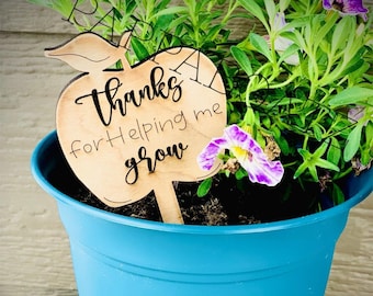 Thanks for helping me grow digital file/ Glowforge svg/ Laser Ready / teacher gift / teacher appreciation svg file