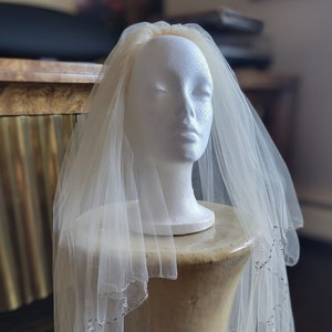 Kleinfeld bridal veils 2025