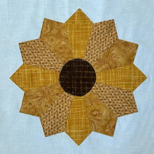 PDF Pattern Dresden Flower 12 Petals