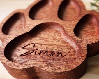Personalized dog paw valet tray