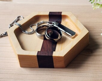 Handmade Hard Maple Ring Dish: Engraved Jewelry Tray