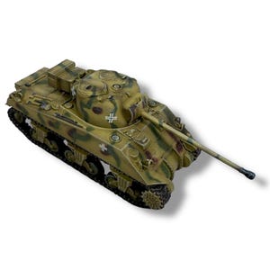 Vintage Dragon Sherman Firefly VC Tank Military Vehicle Plastic 1:72 Model Built