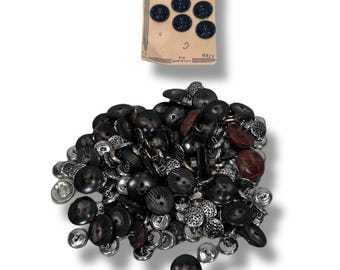 Vintage Mismatched Loose Button Lot Some Full Sets Variety Colors Sizes Sewing