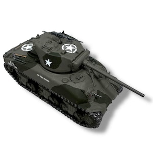 Vintage M4A1(76)W VVSS Sherman Tank Military Vehicle Plastic 1:72 Model Built