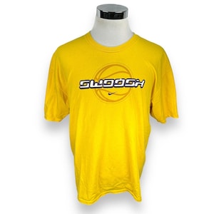 Vintage Nike Swoosh T-Shirt Men XL Yellow 100% Cotton Crew Neck 90s Pullover