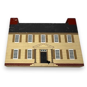 Vintage The Cat’s Meow Grissell Hay Lodging House Williamsburg Village Figurine