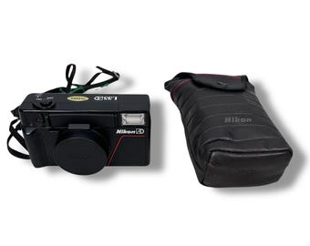 Nikon L35AD / Nikon L35AF / 35mm F/2.8 Lens / 35mm Point and Shoot