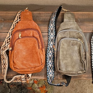 Vegan leather sling bag 10.5x7x2