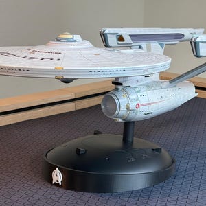 TOMY U.S.S. Enterprise Refit 1/350 Display Base 3D Printed Stand for Display Model