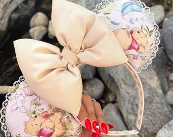 Diadema hecha a mano con orejas de Winnie the Pooh, Eeyore y sus amigos, color beige y nude.