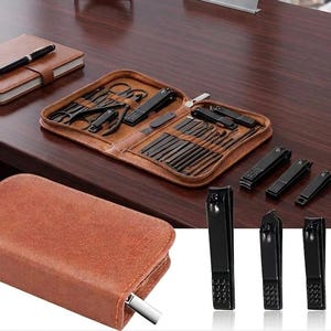 26PCS Professional Manicure Set, Stainless Steel Nail Clipper Kit with Luxury Travel Case, Pedicure & Grooming Tools for Men and Women