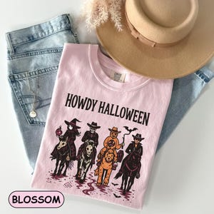 Howdy Halloween Comfort Color Shirt, Western Ghost Rider Shirt, Howdy Ghost Pumpkin Tee, Cowboy Halloween Tee, Funny Cowgirl Halloween Shirt