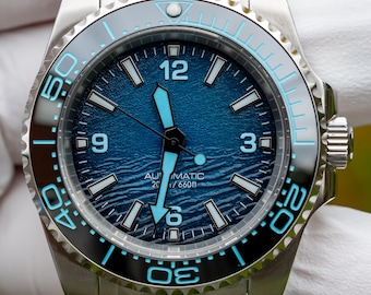 Custom NH35 diver style Mechanical Automatic watch, Sapphire Crystal, No Date Blue Diver.